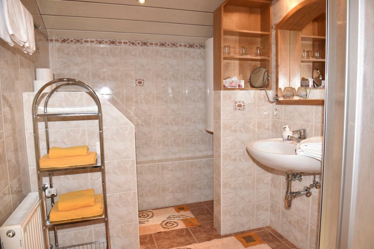 Haus Sonnenschein Mariapfarr Apartment Ngoại thất bức ảnh
